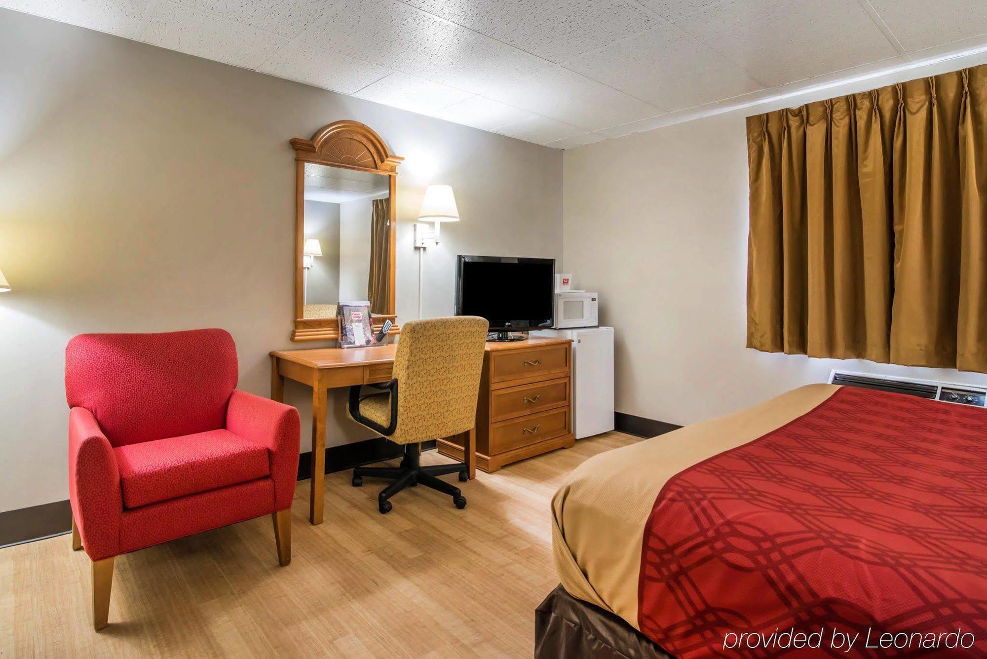 Econo Lodge New Paltz Kültér fotó