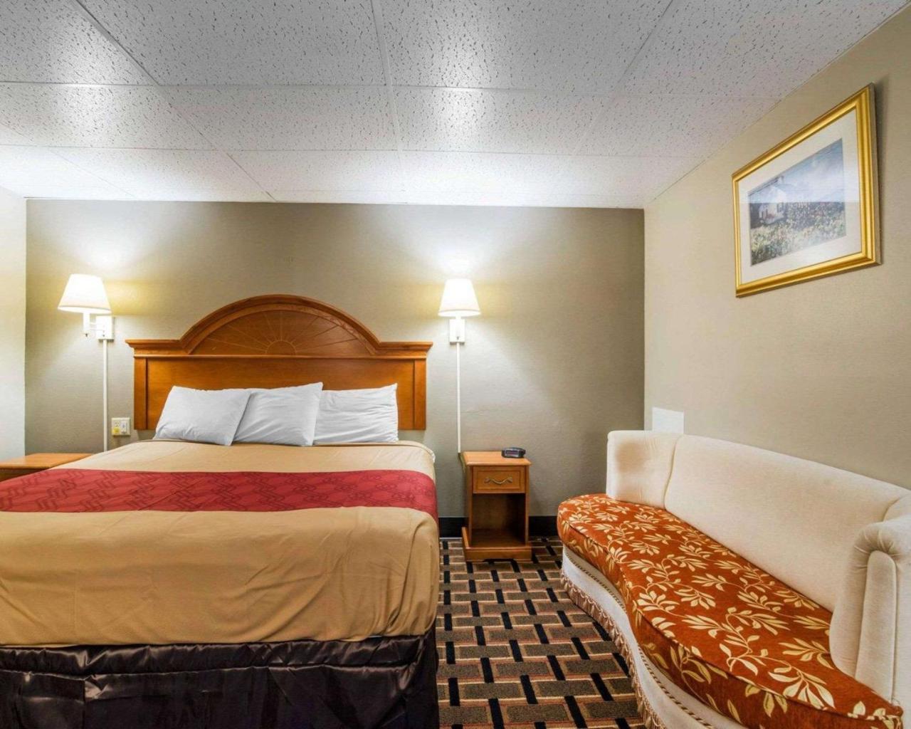 Econo Lodge New Paltz Kültér fotó
