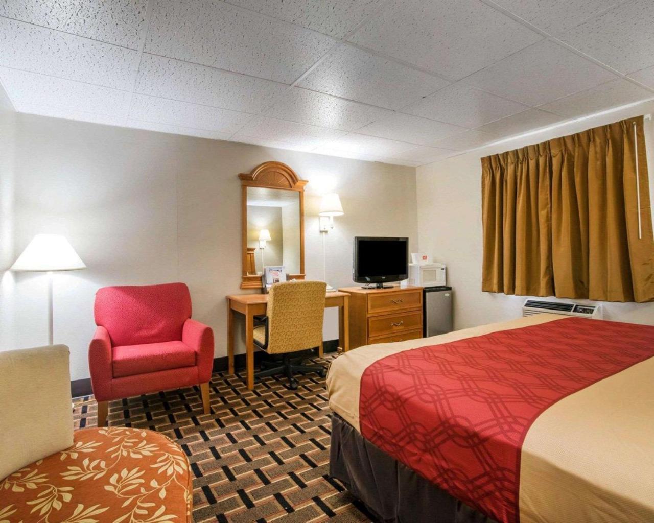 Econo Lodge New Paltz Kültér fotó